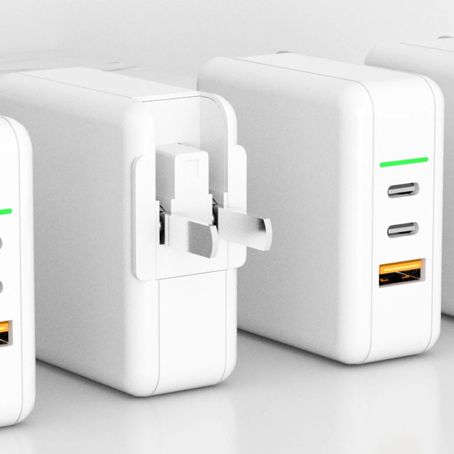 3 Ports(2 type-c ports+1 USB port) 65W mini MacBook fast charger adapter