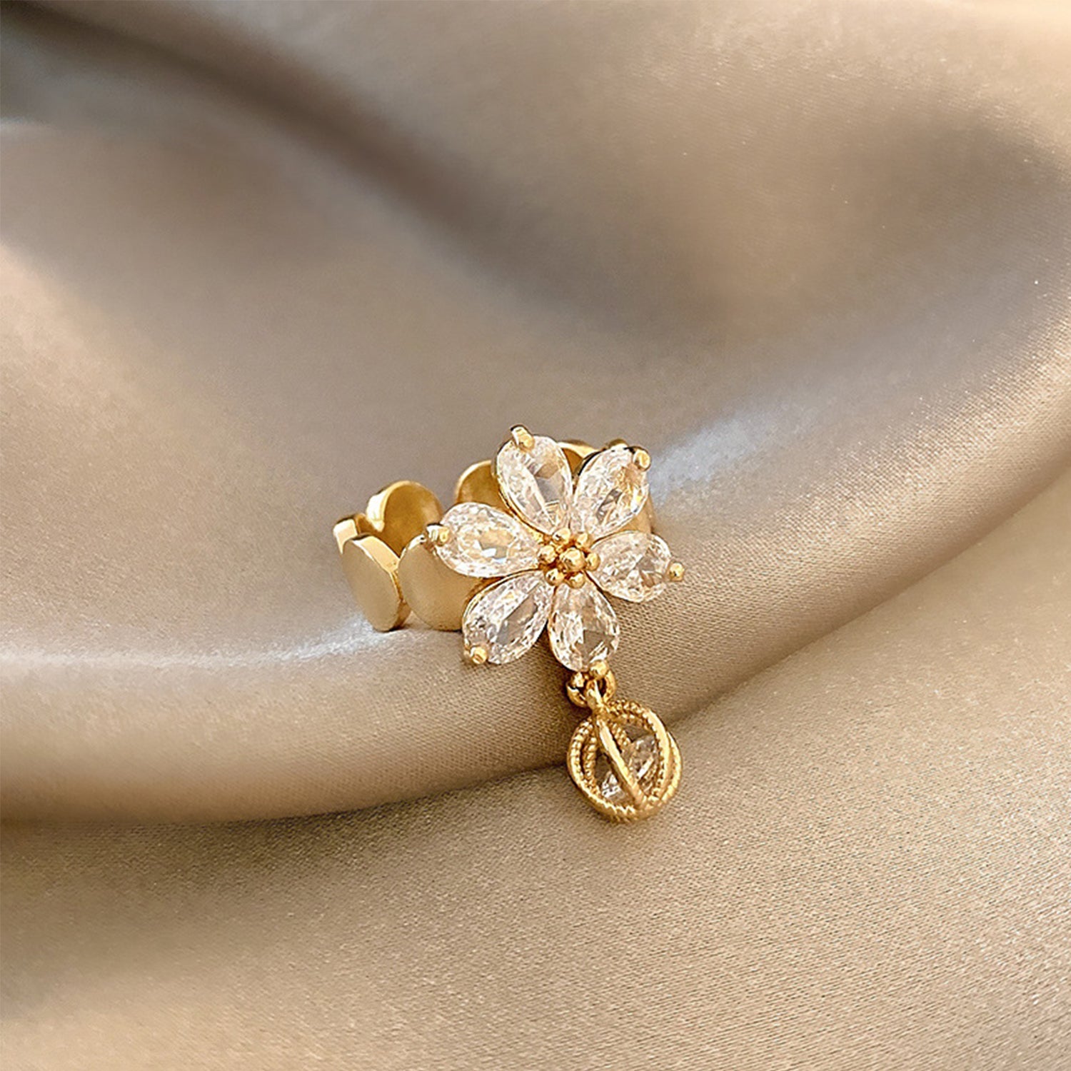 European and American ins style high-end personalized ring(RF-M011)-Flower