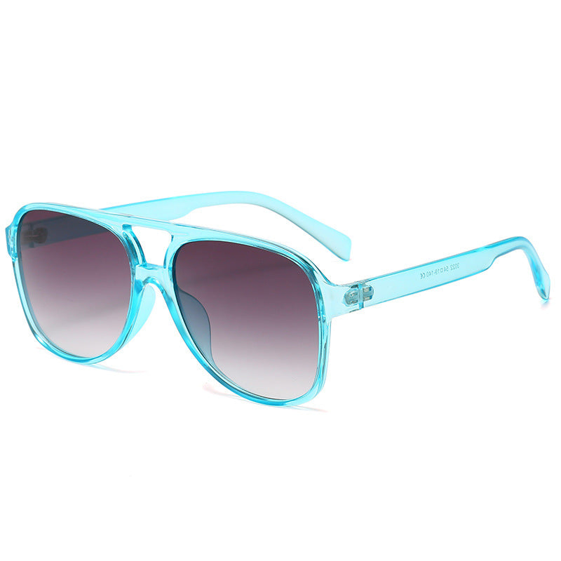 Trendy retro sunglasses for men and women（Fu/3022）