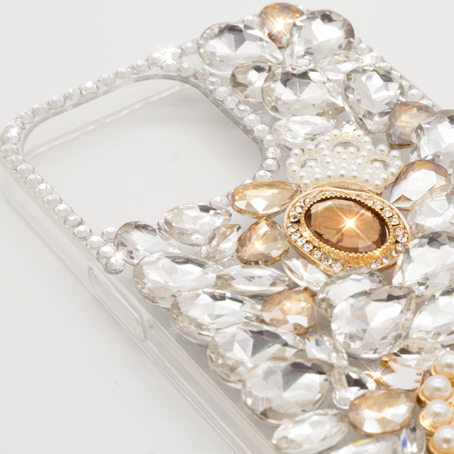 iPhone 15 Plus 3D Diamond Luxury Bling Bling TPU Case