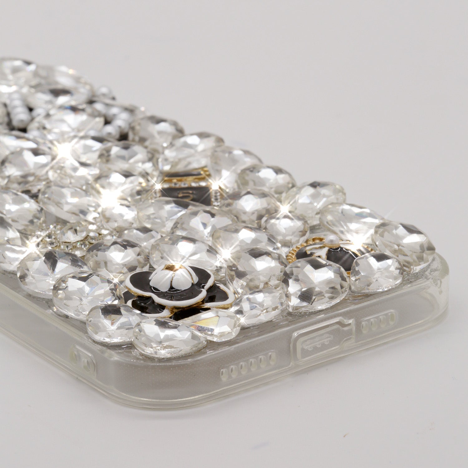 iPhone 15 Plus 3D Diamond Luxury Bling Bling TPU Case