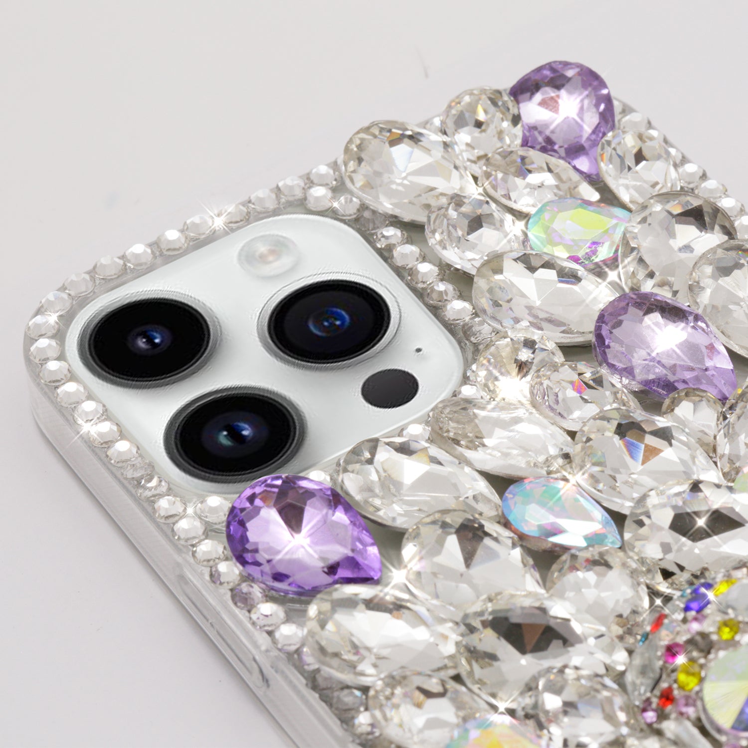 iPhone 15 Pro 3D Diamond Luxury Bling Bling TPU Case